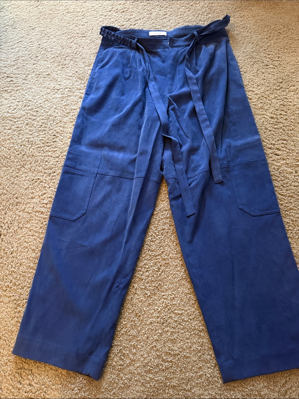 Roseanna Navy Wide-Leg Cargo Pants with Tie Waist